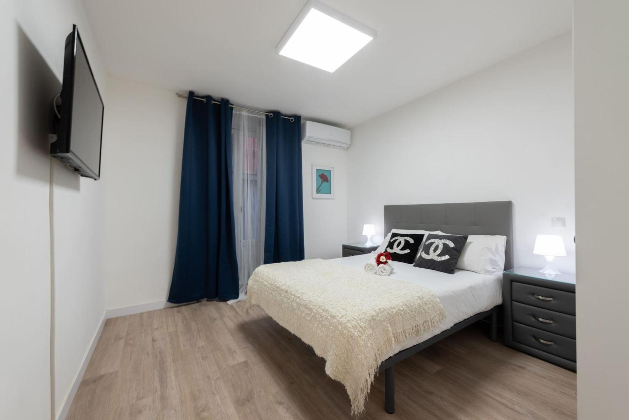 Apartamentos Day Madrid Santo Domingo Centro Gran Via Sol Malasana Экстерьер фото