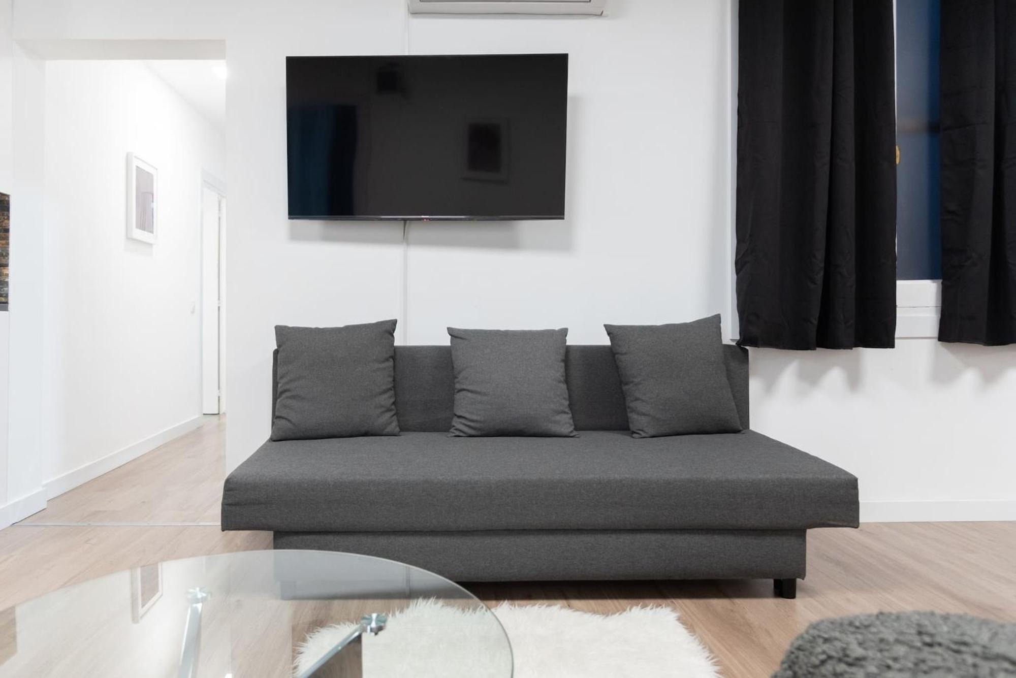 Apartamentos Day Madrid Santo Domingo Centro Gran Via Sol Malasana Экстерьер фото
