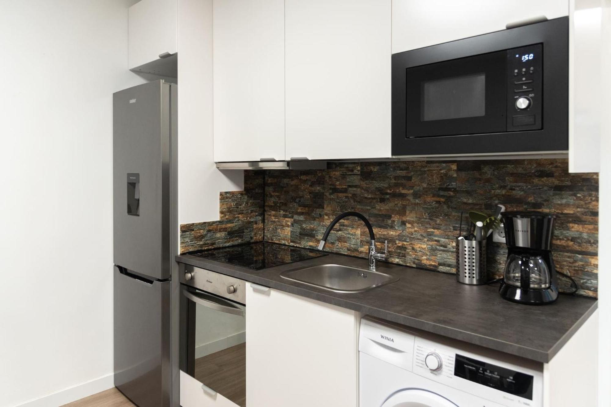 Apartamentos Day Madrid Santo Domingo Centro Gran Via Sol Malasana Экстерьер фото