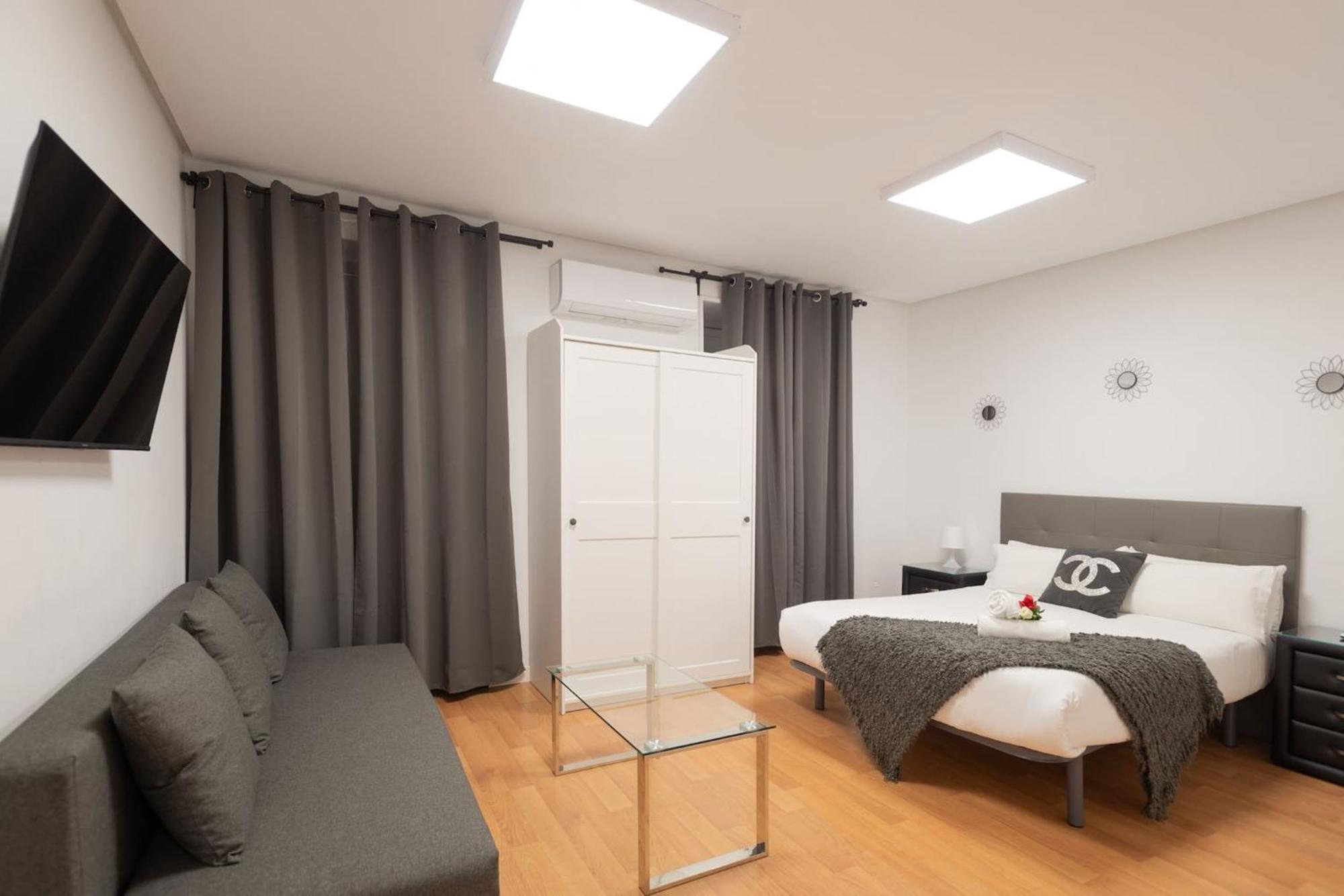 Apartamentos Day Madrid Santo Domingo Centro Gran Via Sol Malasana Экстерьер фото