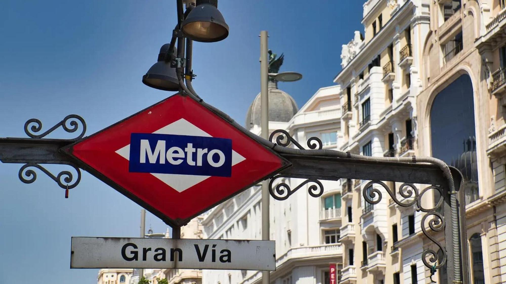 Apartamentos Day Madrid Santo Domingo Centro Gran Via Sol Malasana Экстерьер фото