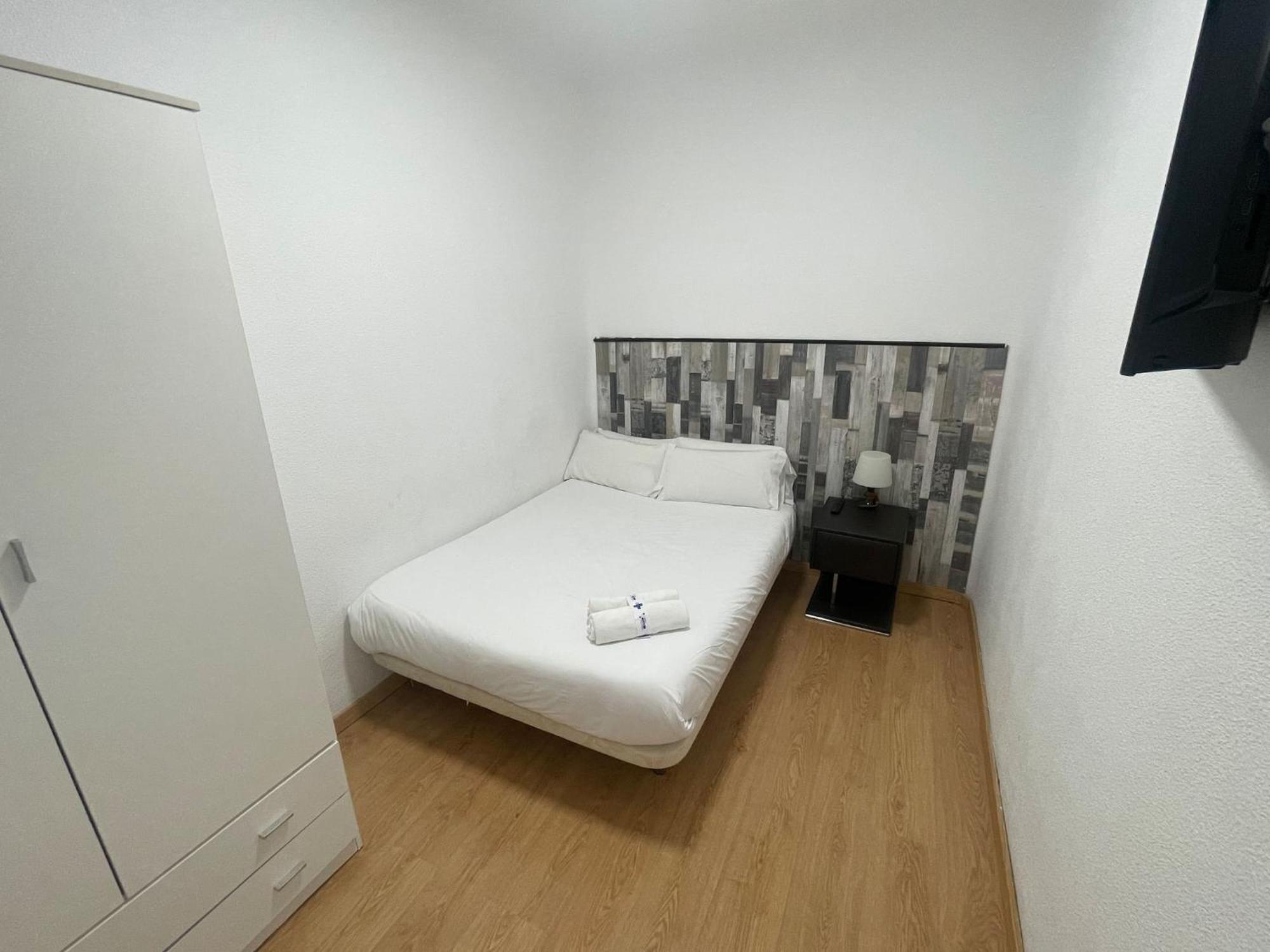 Apartamentos Day Madrid Santo Domingo Centro Gran Via Sol Malasana Экстерьер фото